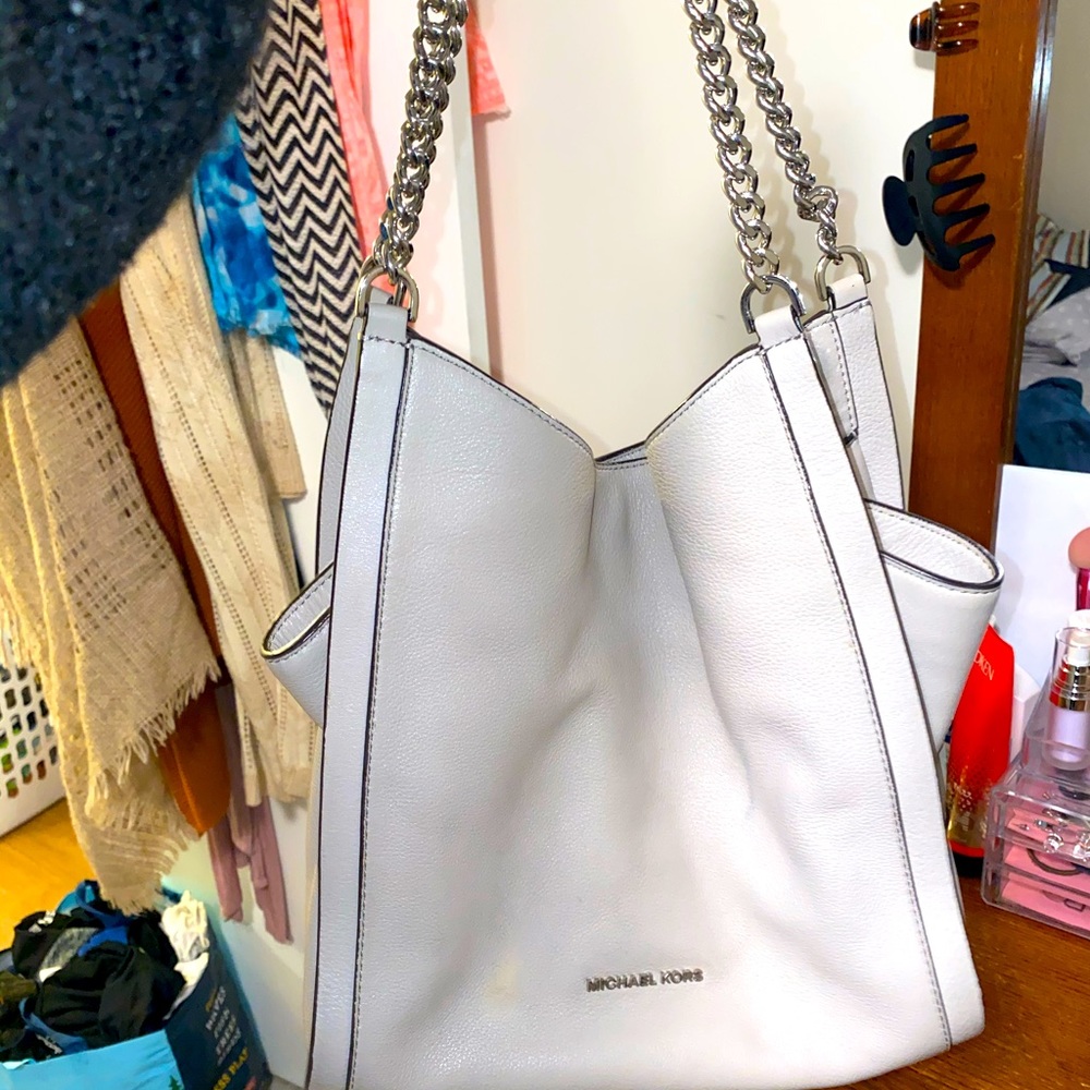 Michael Kors hobo chain bag